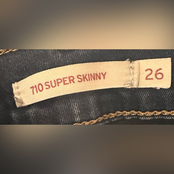 Levi’s 710 Super Skinny Jeans - Picture 5 of 6